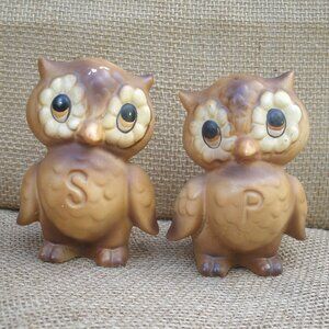 Vintage Josef Originals Porcelain Owl Salt & Pepper Shakers